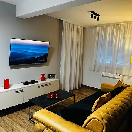 Quattro アパート *