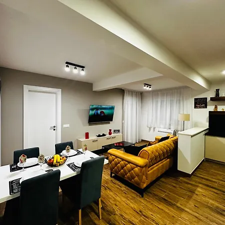 Quattro Apartamento *