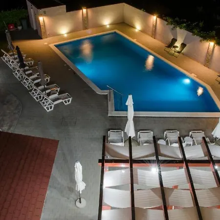 Quattro * Međugorje